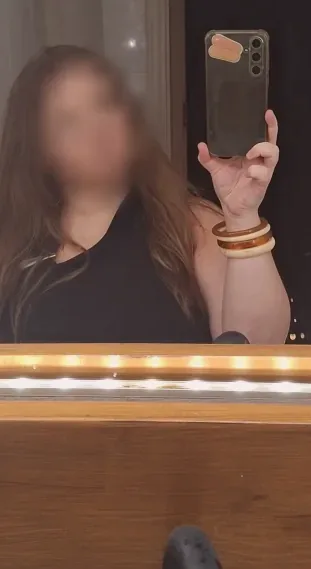 Alva, 19