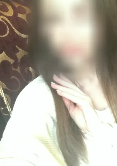 Elisabeth, 29
