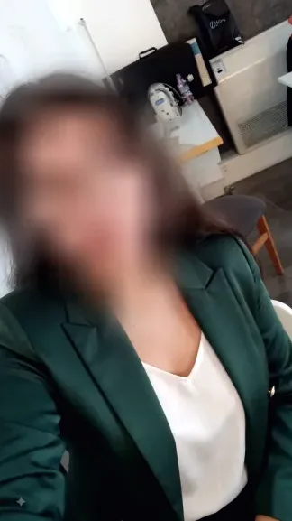 Iris, 27