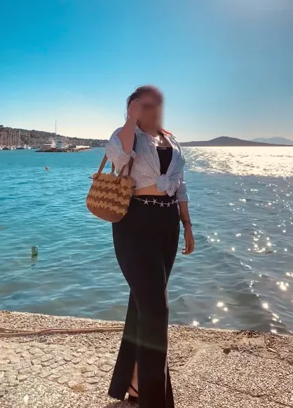 Jovana, 26
