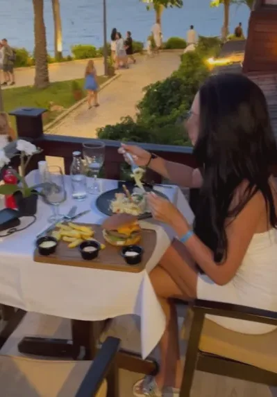 Katarina, 38