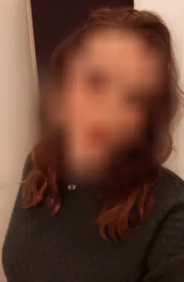 Leia, 27