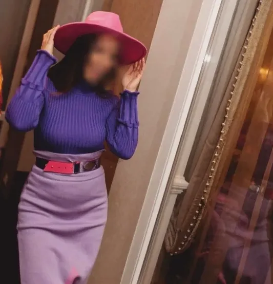 Nora, 35